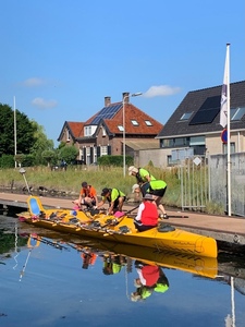 De Razende Bol klaarmaken voor vertrek